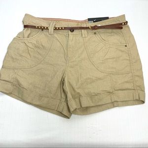 APT 9 Khaki NWT Stud Belt Cargo Pocket Shorts